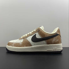 Cargar imagen en el visor de la galería, Air Force 1 Low Brown White Black BX5815-536