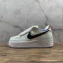 Cargar imagen en el visor de la galería, Air Force 1 Shadow Pixel Barely Green White Platinum Violet CV8480-300