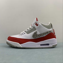 Cargar imagen en el visor de la galería, Air Jordan 3 Retro TH SP White Grey University Red CJ0939-100