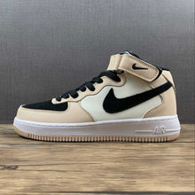 Cargar imagen en el visor de la galería, Air Force 1 07 Mid Milk Tea White Black HD2523-156
