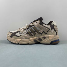Cargar imagen en el visor de la galería, Adidas Response CL x Bad Bunny Step Fine Ecru ID0780