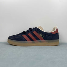 Cargar imagen en el visor de la galería, Adidas Gazelle Indoor Legend Ink Preloved Ruby Wonder White JH5404