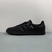 Cargar imagen en el visor de la galería, Adidas Samba OG Black Core Black Matte Silver KI6265