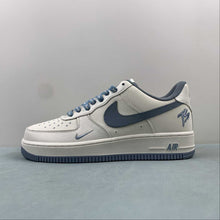 Cargar imagen en el visor de la galería, Terror Squad x Air Force 1 Low Blue Off White PF9055-757