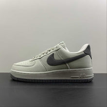 Cargar imagen en el visor de la galería, Air Force 1 07 Low Dark Grey White Sail DG2296-003
