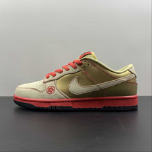 Cargar imagen en el visor de la galería, SB Dunk Low Pro Money Cat Golddust Gold Metallic 304292-771
