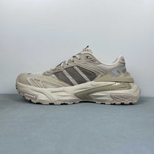 Cargar imagen en el visor de la galería, Adidas XLG STORM EDGE Wonder Beige Putty Beige Alumina JQ4088