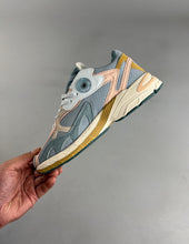 Cargar imagen en el visor de la galería, Adidas Astir “Blue Tint Magic Grey” GZ4339