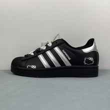 Cargar imagen en el visor de la galería, Adidas Superstar 2 Hello Kitty Black JH9977