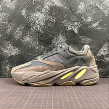 Cargar imagen en el visor de la galería, Adidas Yeezy Boost 700 Mauve EE9614