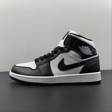 Cargar imagen en el visor de la galería, Air Jordan 1 Mid Panda Black White DV0991-101