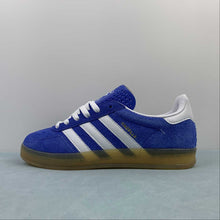 Cargar imagen en el visor de la galería, Adidas Gazelle Indoor Scarlet Blue Fusion Cloud White Gold Metallic HQ8717