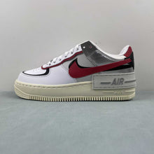 Cargar imagen en el visor de la galería, Air Force 1 Shadow White Silver Red FN6335-100
