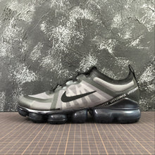 Cargar imagen en el visor de la galería, Air VaporMax 2019 VM3 Triple Black Metallic AR6631-004