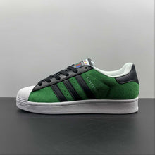 Cargar imagen en el visor de la galería, Adidas Superstar Green Core Black Cloud White FW3544