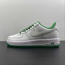 Cargar imagen en el visor de la galería, Air Force 1 07 SU19 Low White Green CN2896-103