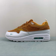 Cargar imagen en el visor de la galería, Air Max 1 Serena Williams Design Crew Curry White FQ4298-800