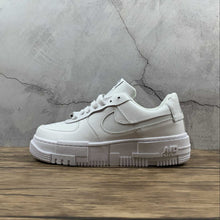 Cargar imagen en el visor de la galería, Air Force 1 PIXEL Summit White Black CK6649-100