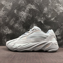 Cargar imagen en el visor de la galería, Adidas Yeezy Boost 700 V2 Hosblu FV8424