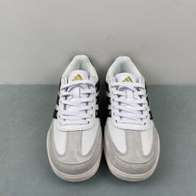 Cargar imagen en el visor de la galería, Adidas Predator Freestyle Grey White Black IF1026