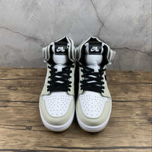 Cargar imagen en el visor de la galería, Air Jordan 1 High Zoom Comfort Light Bone White Black CT0979-002