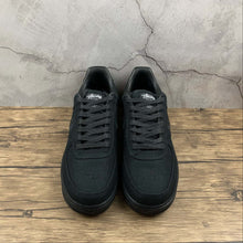 Cargar imagen en el visor de la galería, Air Force 1 Low Stussy Triple Black CZ9084-001