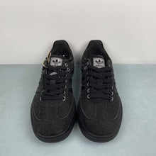 Cargar imagen en el visor de la galería, Adidas Samba OG Black Core Black Matte Silver KI6265
