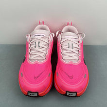 Cargar imagen en el visor de la galería, Nike Zoom Vomero PLUS Hyper Pink Burgundy Crush HV8154-604
