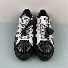 Cargar imagen en el visor de la galería, Clot x Adidas Superstar Core Black Cloud White IH3131