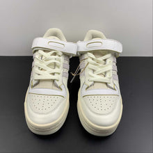 Cargar imagen en el visor de la galería, Adidas Forum 84 Low Orbit Grey FY4577