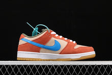 Cargar imagen en el visor de la galería, SB Dunk Low Corduroy Dusty Peach BQ6817-201