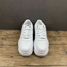 Cargar imagen en el visor de la galería, Air Force 1 PIXEL Zebra Summit White Animal Swoosh DH9632-100