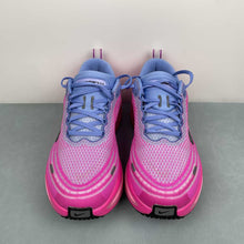 Cargar imagen en el visor de la galería, Nike Zoom Vomero PLUS Royal Pulse Metallic Dark Grey HV8154-400