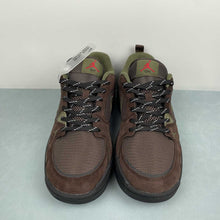 Cargar imagen en el visor de la galería, Jordan CMFT Era Baroque Brown Medium Olive HJ6777-200