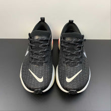 Cargar imagen en el visor de la galería, ZoomX Invincible Run FK 3 Black White DR2615-001