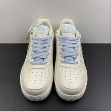 Cargar imagen en el visor de la galería, Air Force 1 07 Low Keep Fresh Beige Light Blue Silver BM1996-099