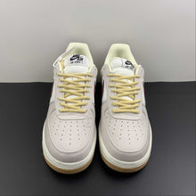 Cargar imagen en el visor de la galería, Air Force 1 07 Low Dark Red Cream Brown DG2296-019