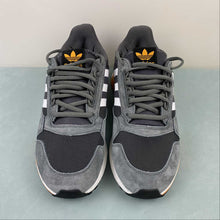 Cargar imagen en el visor de la galería, Adidas ZX 500 RM Grey Core Black Clear Orange B42388