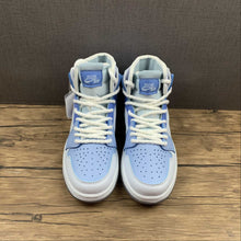 Cargar imagen en el visor de la galería, Air Jordan 1 High Zoom Comfort White Haze Blue CT5442-040