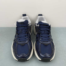 Cargar imagen en el visor de la galería, Nike V2k Run Obsidian Thunder Blue HJ4497-400