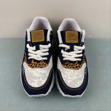 Cargar imagen en el visor de la galería, Air Max 1 Premium Denim Leopard University Gold Picante Red FJ4452-432