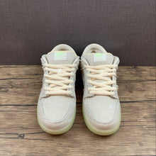 Cargar imagen en el visor de la galería, SB Dunk Low Mummy Coconut Milk Yellow Strike Seafoam DM0774-111