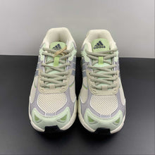 Cargar imagen en el visor de la galería, Adidas Response CL Linen Green GY2015