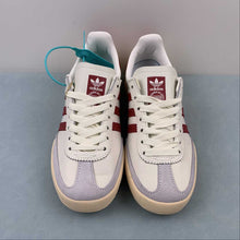 Cargar imagen en el visor de la galería, Adidas Jeans Chalk White Sand Strata Collegiate Burgundy GY7437