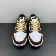 Cargar imagen en el visor de la galería, SB Dunk Low White Brown DD1391 168