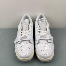 Cargar imagen en el visor de la galería, Air Jordan Legacy 312 Low White Coconut Milk HJ9199-11