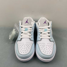 Cargar imagen en el visor de la galería, Air Jordan 1 Low SE GS Aquarius Blue Glacier Blue Hyper Violet FN7366-400