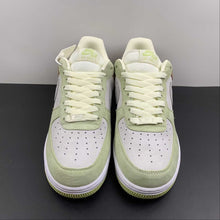 Cargar imagen en el visor de la galería, Air Force 1 07 Low White Light Green Grey Brown DL5819-618