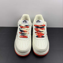 Cargar imagen en el visor de la galería, Air Force 1 07 Low Beige Dark Grey Red Chicago NA2022-006
