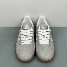 Cargar imagen en el visor de la galería, Adidas Samba Shine Silver Metallic KI6264